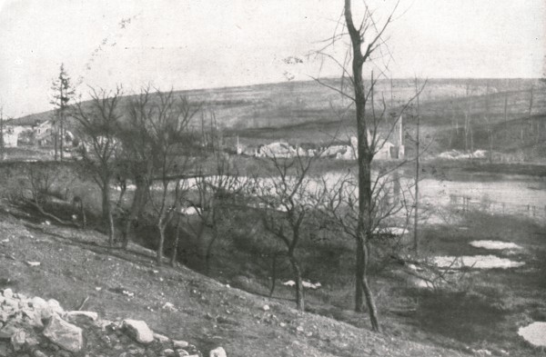 ''La Deuxieme Phase de la Bataille; L'etang et les ruines du village de Vaux', 1916 (1924) Creator: Unknown.