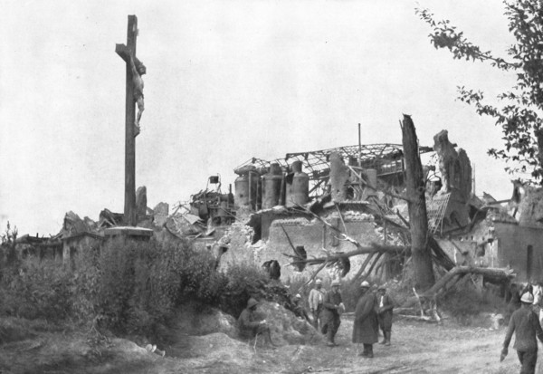 ''A sucrerie de dompierre; Un des plus tragiques du champ de bataille de la Somme', 1916 (1924) Creator: Unknown.