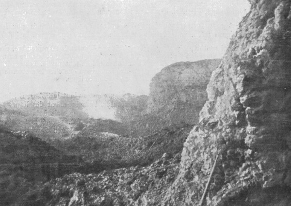 'Dans les forts reconquis de Douaumont et de Vaux; Fosse du fort de Douaumont et..., 1916. Creator: Unknown.