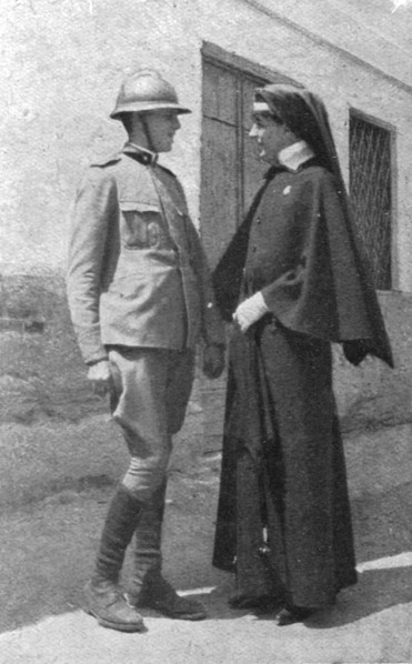 'La famille du duc d'Aoste en France; La duchesse d'Aoste et son fils aine, le prince Amedee', 1916. Creator: Unknown.