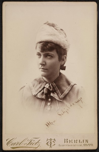 Portrait of the pianist and composer Mon Schjelderup (1870-1934). Creator: Photo studio Carl Tietz, Berlin (1863-1934).