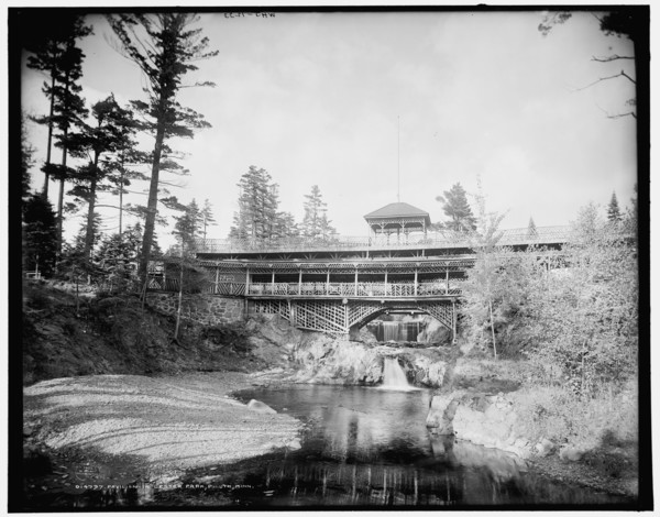 Pavilion in Lester Park, Duluth, Minn., c1902. Creator: William H. Jackson.