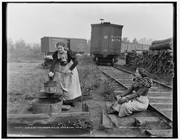 Girls of the paper mills, Appleton, Wis., between 1880 and 1899. Creator: Unknown.