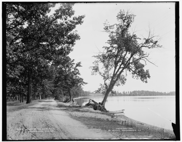 South on the lake road, Orchard Lake, Michigan, c1900. Creator: Unknown.