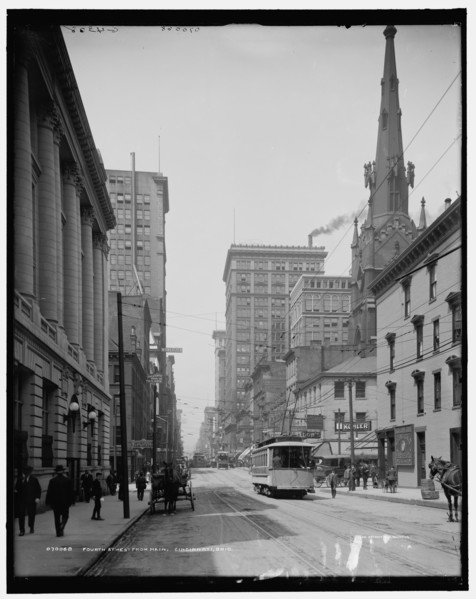 Fourth St. Street, west from Main Street, Cincinnati, Ohio, c1907. Creator: Unknown.