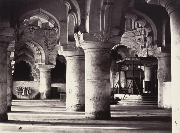 Trimul Naik’s Palace. Session Court From North Side, 1858. Creator: Captain Linnaeus Tripe.