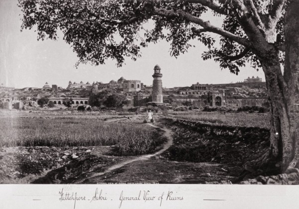 Futtehpore Sikri, General View of the Ruins, Late 1860s. Creator: Samuel Bourne.