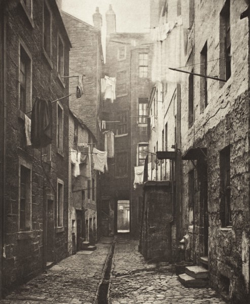 Close No. 75 High Street (#12), Printed 1900. Creator: Thomas Annan.