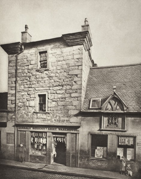 Main Street, Gorbals, Looking North (#37), Printed 1900. Creator: Thomas Annan.