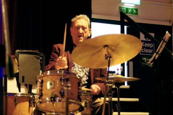 Dave Barry, Art Themen Project, Battle Jazz Festival, Battle, East Sussex, July 2023. Creator: Brian O'Connor.