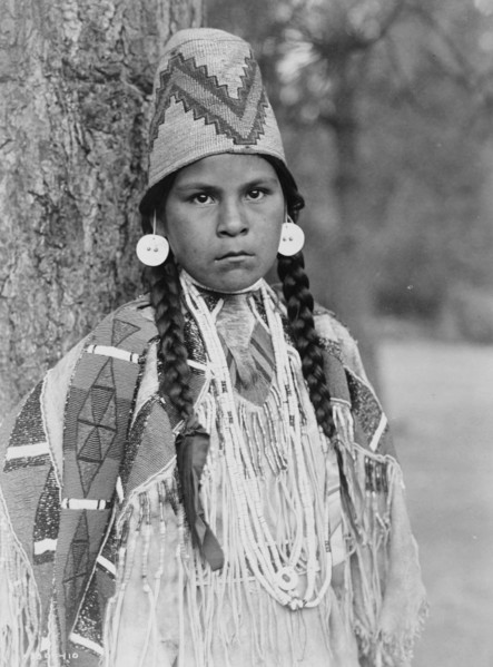 Umatilla maiden, c1910. Creator: Edward Sheriff Curtis.