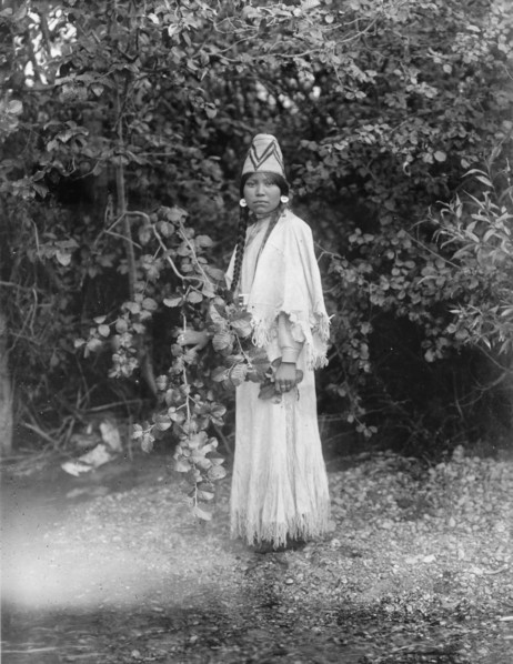 A fair maiden, c1905. Creator: Edward Sheriff Curtis.