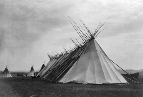 Joseph Dead Feast Lodge-Nez Percé, c1905. Creator: Edward Sheriff Curtis.