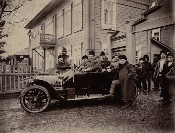A car at the office of the Znamensky glass factory, 1880-1917. Creator: IA Driakhlov.