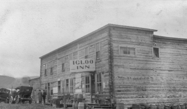 Igloo Inn, between c1900 and 1916. Creator: Unknown.