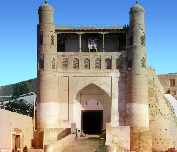 Entrance into the Emir's palace in Old Bukhara, between 1905 and 1915. Creator: Sergey Mikhaylovich Prokudin-Gorsky.