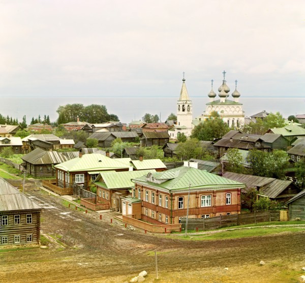 General view of the city of Belozersk from the fortress wall [Russian Empire], 1909. Creator: Sergey Mikhaylovich Prokudin-Gorsky.