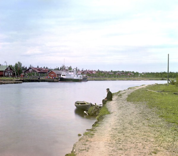 General view of the factory, Kovzha [Russian Empire], 1909. Creator: Sergey Mikhaylovich Prokudin-Gorsky.
