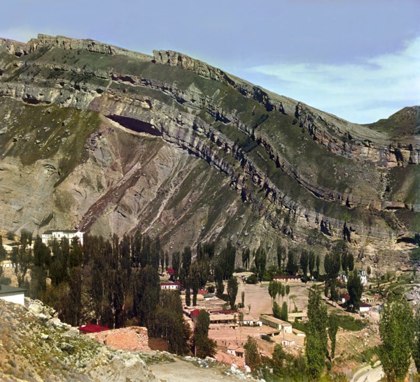 Village of Nizhnii Gunib in Dagestan, between 1905 and 1915. Creator: Sergey Mikhaylovich Prokudin-Gorsky.