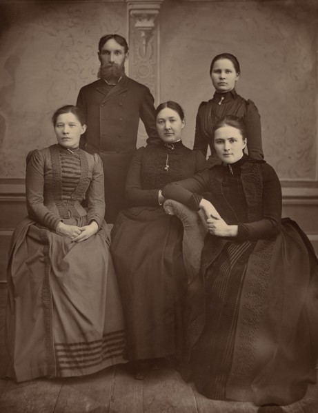 Members of the board of the Vladimir shelter, 1894. Creator: Akselrod.