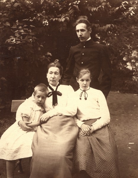 Mikhail Alekseevich Pavlov with His Mother Maria Tikhonovna and Sisters Maria and Vera, 1900. Creator: Unknown.