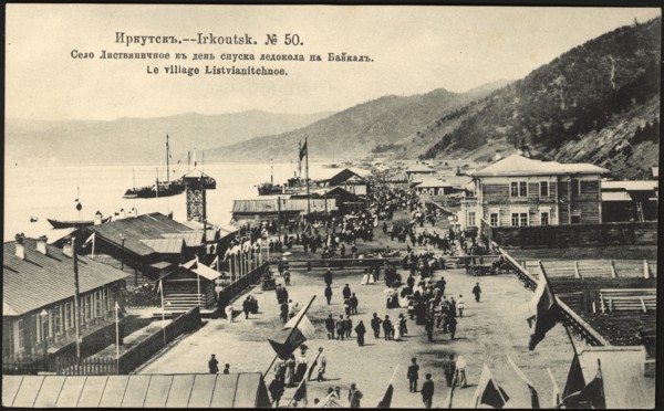 Irkutsk The village of Listvyanichnoye on the day of the icebreaker's descent to Lake..., 1904-1917. Creator: Unknown.