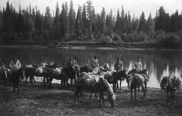 Caravan with Bread for the Expedition, Near the Ust'-Kabyrza Ulus, 1913. Creator: GI Ivanov.
