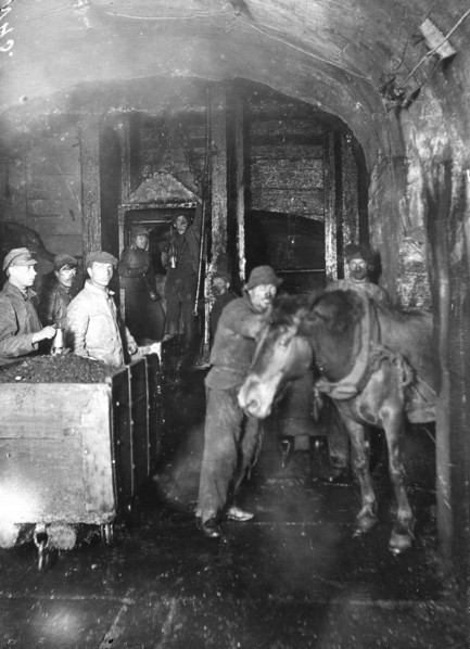 Descent into the Anzherskaya mine, 1911. Creator: Kozlov.