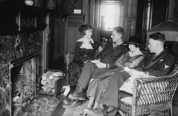 Hostess House YWCA, between c1915 and 1918. Creator: Bain News Service.