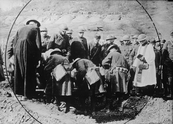 Burial of Rob't Bayard in France, Feb 1918. Creator: Bain News Service.