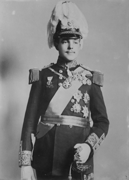 King Portugal, 1914. Creator: George Graham Bain.