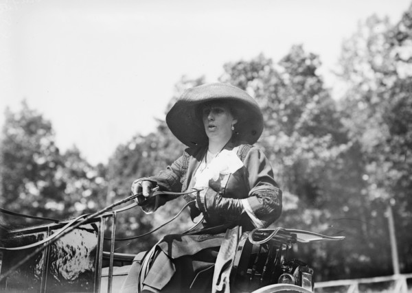 Mrs. C. Cecil Fitler, Plainfield, between c1910 and c1915. Creator: Bain News Service.