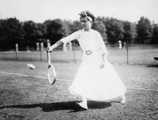 Florence Sutton, between c1910 and c1915. Creator: Bain News Service.