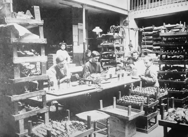 Making Xmas Toys, between c1910 and c1915. Creator: Bain News Service.