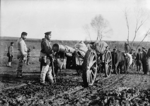 Taking Big Bulgar Guns to Tchataldja #12, between c1910 and c1915. Creator: Bain News Service.