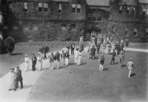 Casino entrance, Newport, between c1910 and c1915. Creator: Bain News Service.