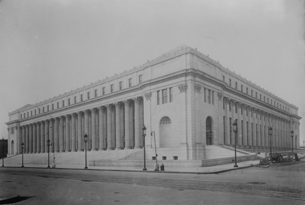 N.Y.'s new Post Office, between c1912 and c1915. Creator: Bain News Service.