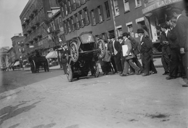 Roy Repp - Buick, between c1910 and c1915. Creator: Bain News Service.
