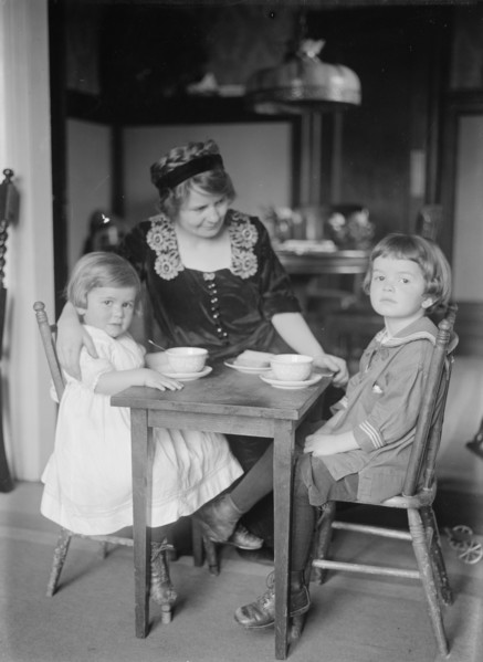 Helen Ware, between c1915 and c1920. Creator: Bain News Service.