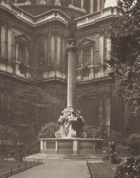 Paul's Cross. From the album: Photograph album - London, 1920s. Creator: Harry Moult.