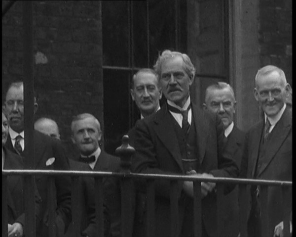 Ramsay MacDonald's Labour Government Gathering on a Balcony, 1929. Creator: British Pathe Ltd.