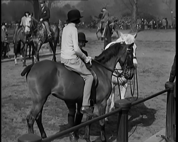 People Riding Horses in Rotten Row in Hyde Park, London, 1931. Creator: British Pathe Ltd.