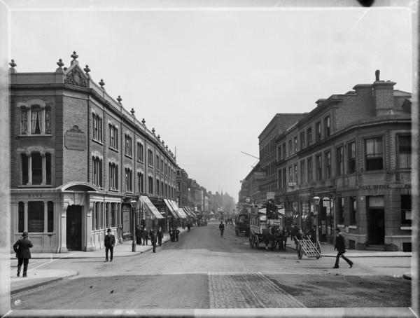 Putney High Street, Putney, Wandsworth, Greater London Authority, 1904. Creator: William O Field.