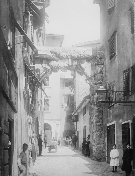 Fiume - street, between c1915 and c1920. Creator: Bain News Service.