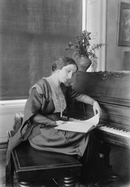 Amelita Galli-Curci, between c1915 and c1920. Creator: Bain News Service.