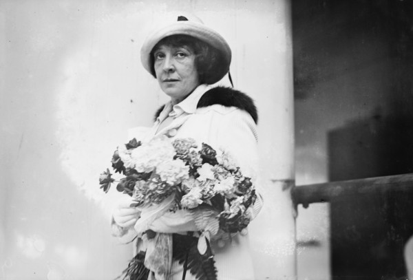 Olga Nethersole, 1914. Creator: Bain News Service.