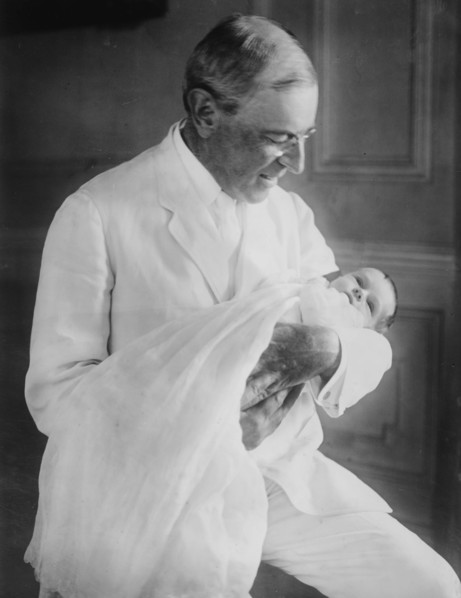 Pres't [i.e., President] Wilson and McAdoo Baby, 1915. Creator: Bain News Service.