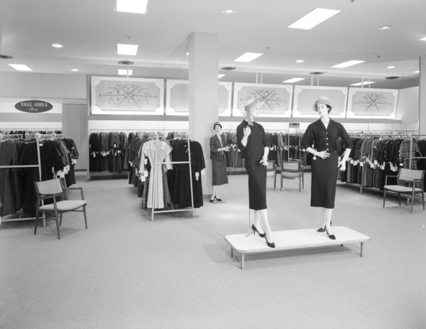 Filene's, business in North Shore Shopping Center, Peabody, Massachusetts, 1957. Creator: Gottscho-Schleisner, Inc.
