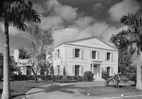 James H. Bereman, residence at 6650 Roxbury Ln., LaGorce Island, Miami Beach, Florida, 1940. Creator: Gottscho-Schleisner, Inc.