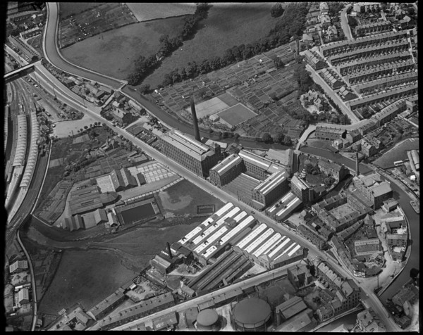 Belle Vue Cotton Spinning Mills and environs, Skipton, North Yorkshire, c1930s. Creator: Arthur William Hobart.